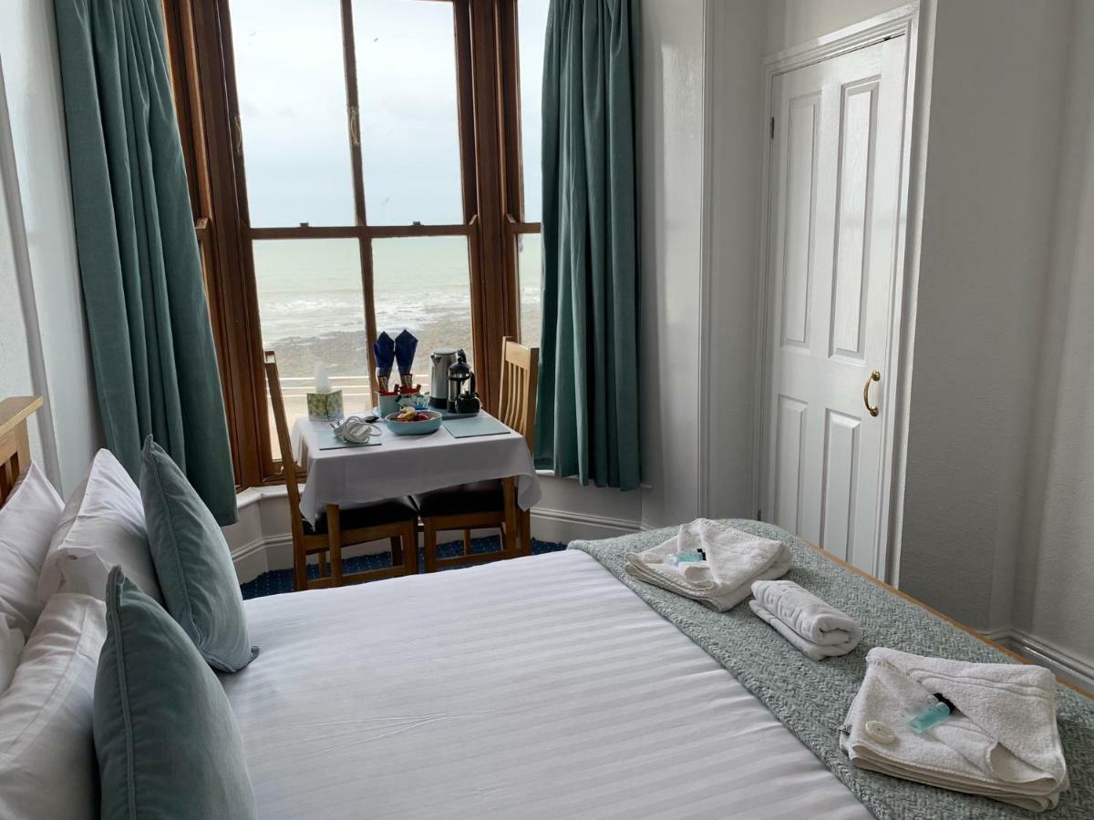 Celtic Bay Guest House Aberystwyth Bagian luar foto